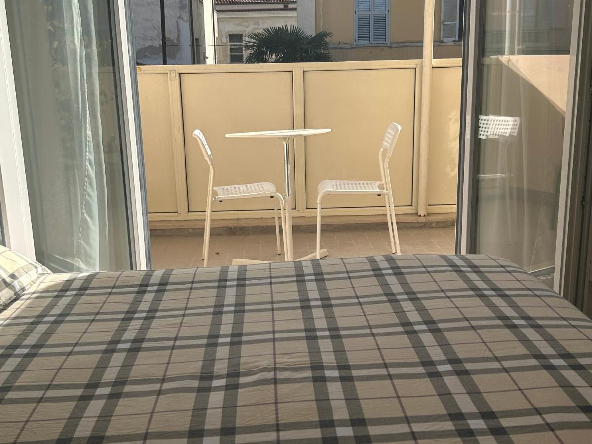 Civico 28 Bed & Breakfast Пескара Екстериор снимка