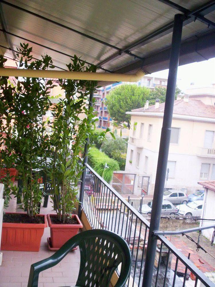 Civico 28 Bed & Breakfast Пескара Екстериор снимка