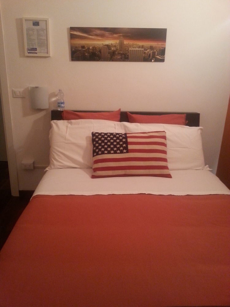 Civico 28 Bed & Breakfast Пескара Екстериор снимка